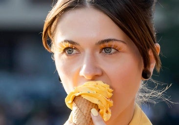 Por qué la crema CC con SPF es el producto más inteligente que puedes llevar en tu neceser de maquillaje este verano